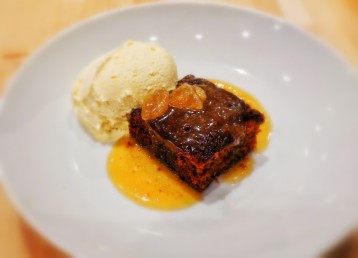 Ginger cake with salted caramel sauce and ice cream